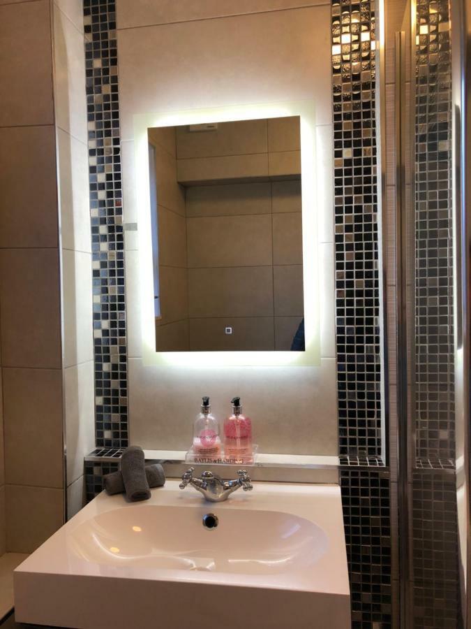 Affordable Lux And Cozy 1 Bed Flat In Chelsea Διαμέρισμα Λονδίνο Εξωτερικό φωτογραφία